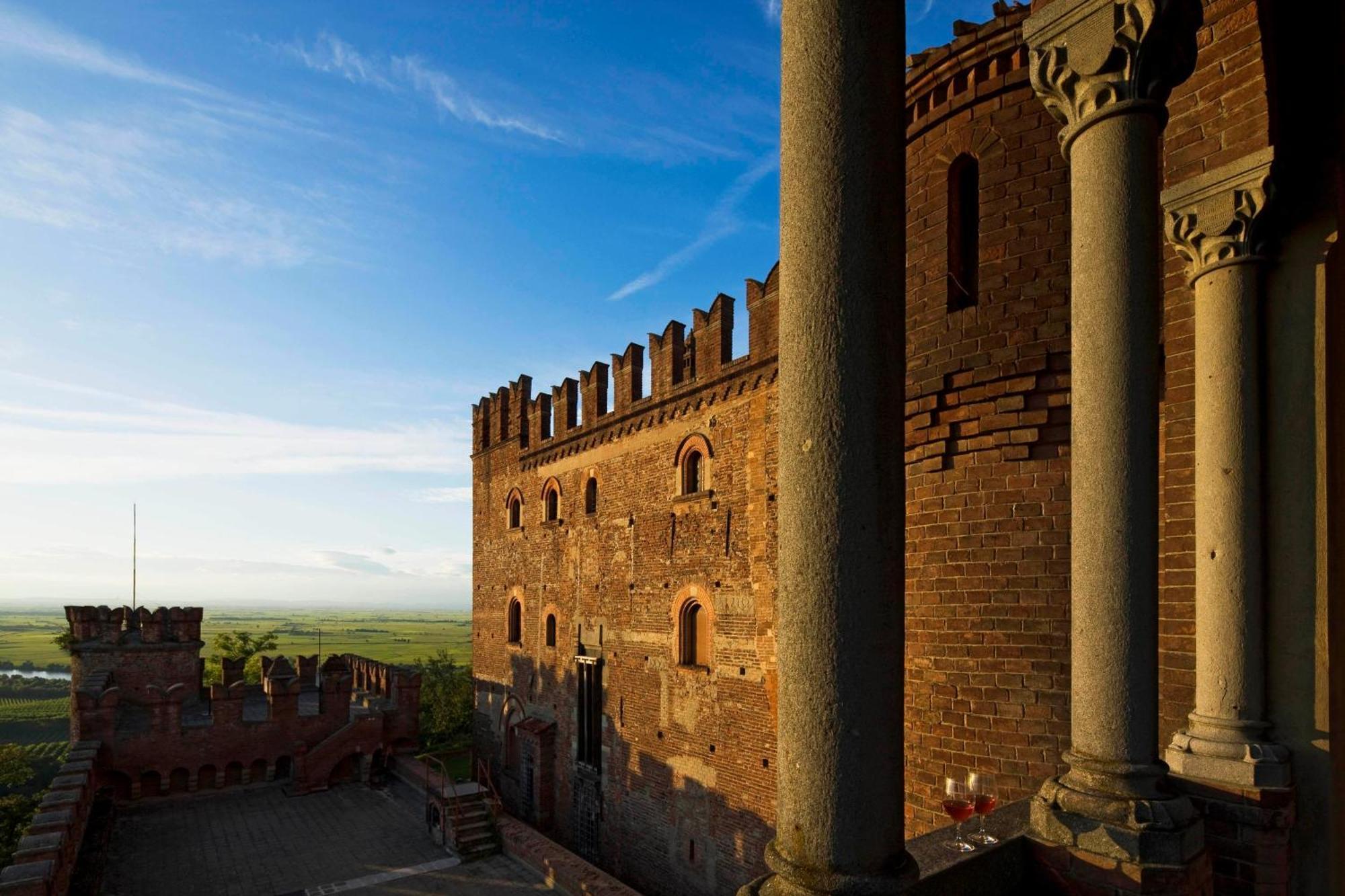 Castello Di Gabiano Vila Exterior foto